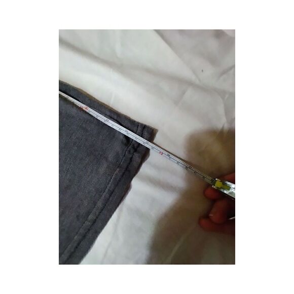 CHAMPION LOGO TEE SHIRT SIZE SMALL - Picture 4 of 4